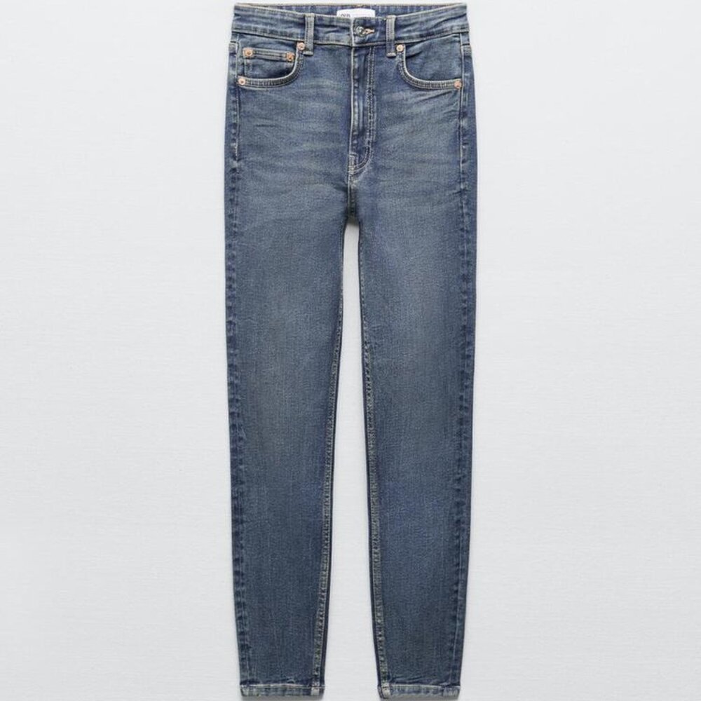 Zara TRF Vintage Skinny Jeans 5252/221